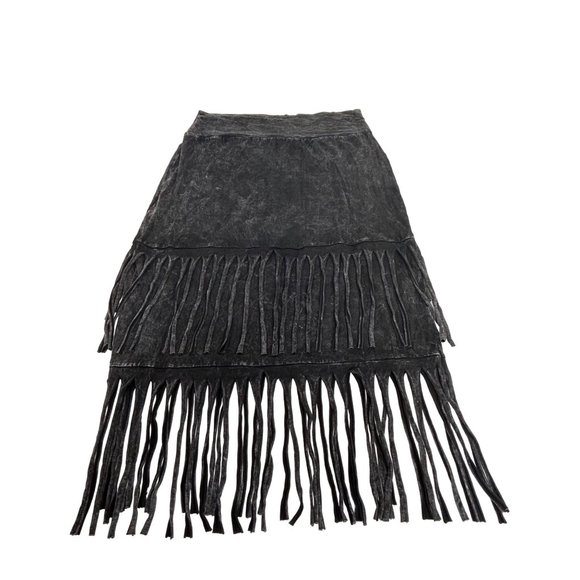 Towne Women’s Black Fringed Skirt M (10/12) Pull On Stretchy Distressed Midi - Picture 7 of 9